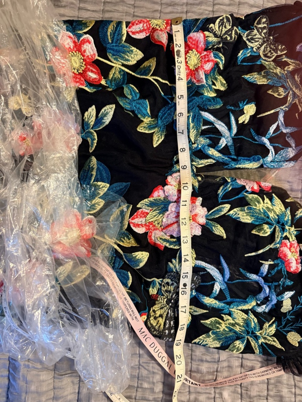 Mac Duggal Black Embroidered Floral Plunge Neck Trumpet Gown NWT Anthropologie - Picture 14 of 15